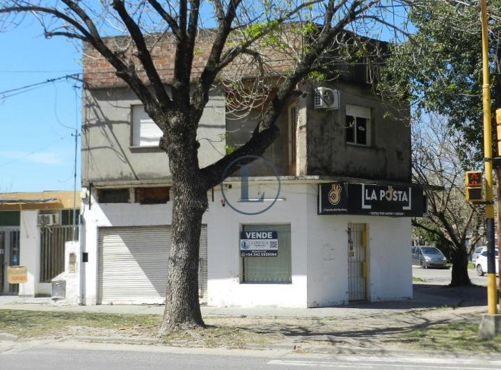 Local comercial · 327m²