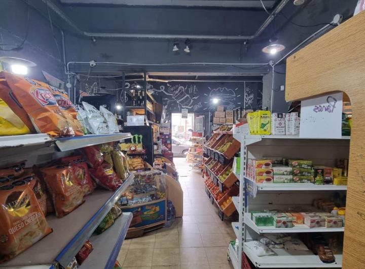 Local comercial · 94m² · 1 Ambiente