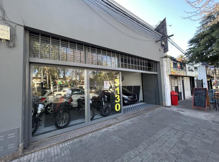 Local comercial · 320m²