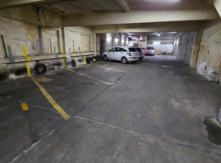 Local comercial · 252m² · 11 Cocheras