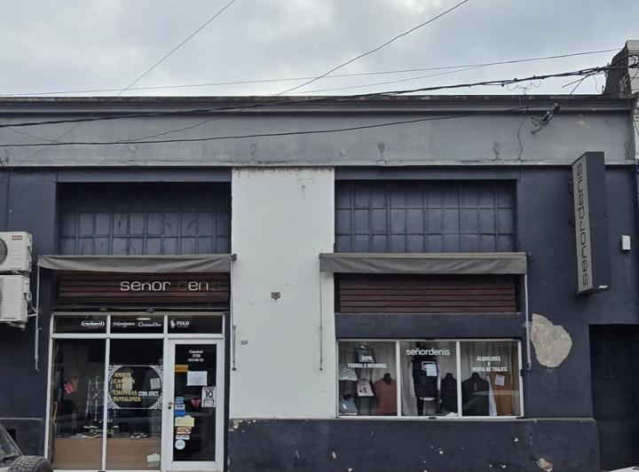 Local comercial · 189m²