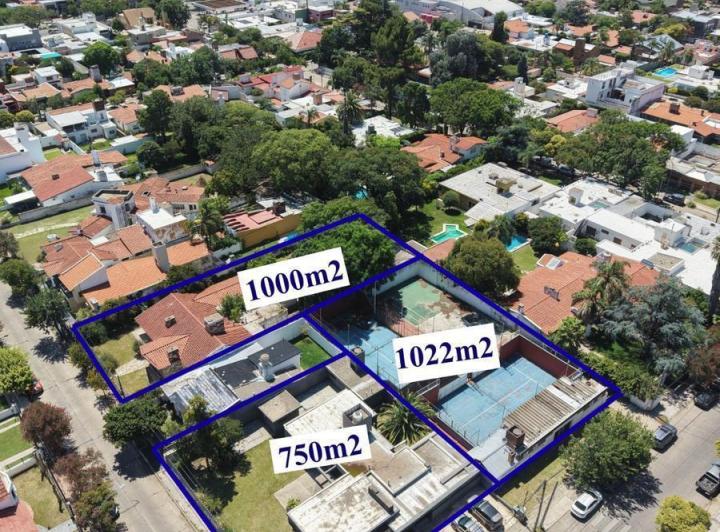 Terreno · 2772m²