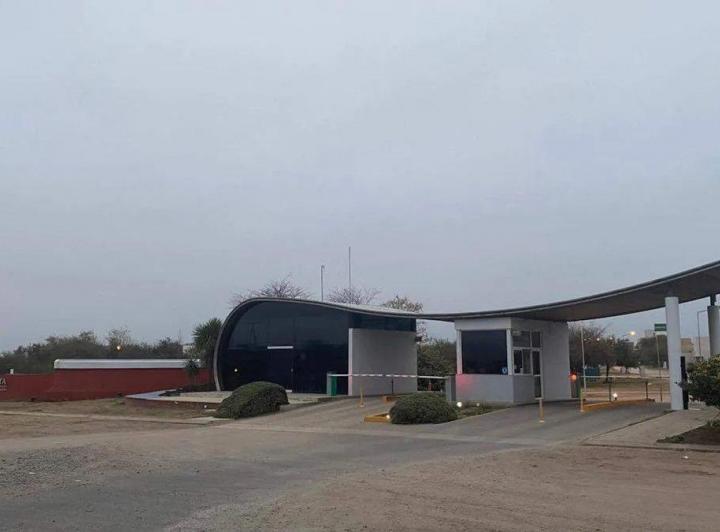 Terreno · 701m²