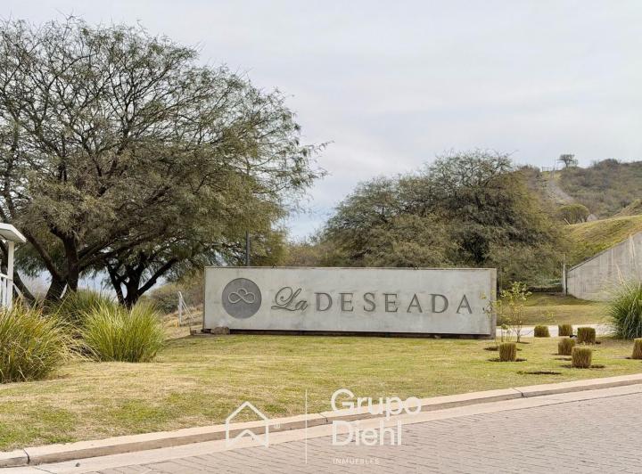 Terreno · 1278m²