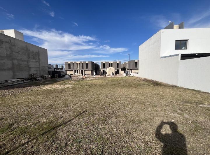 Terreno · 250m²