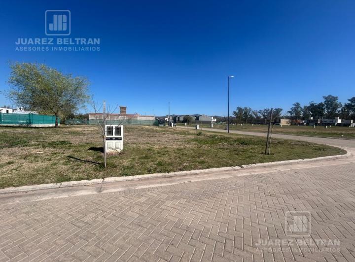 Terreno · 250m²