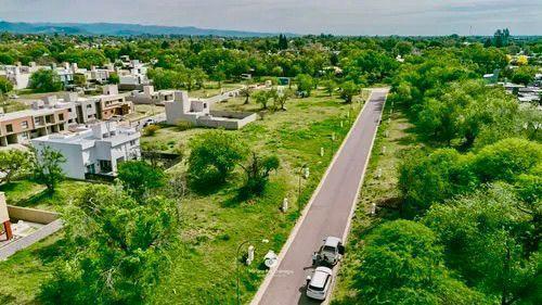 Terreno · 360m²