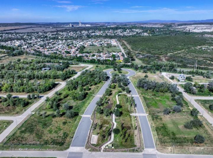 Terreno · 319m²