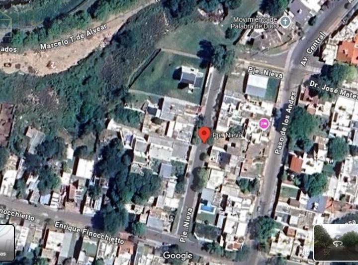 Terreno · 300m²