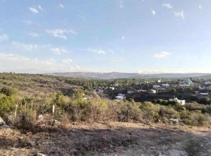 Terreno · 861m²