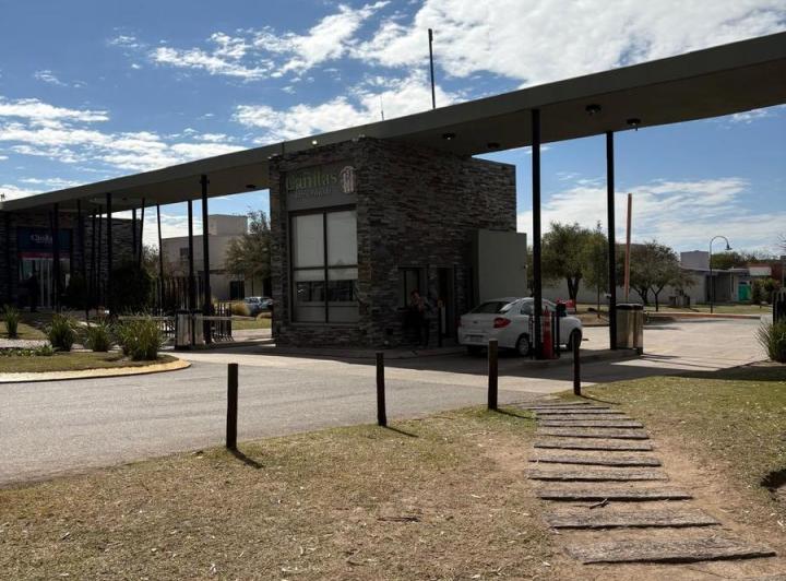 Terreno · 960m²
