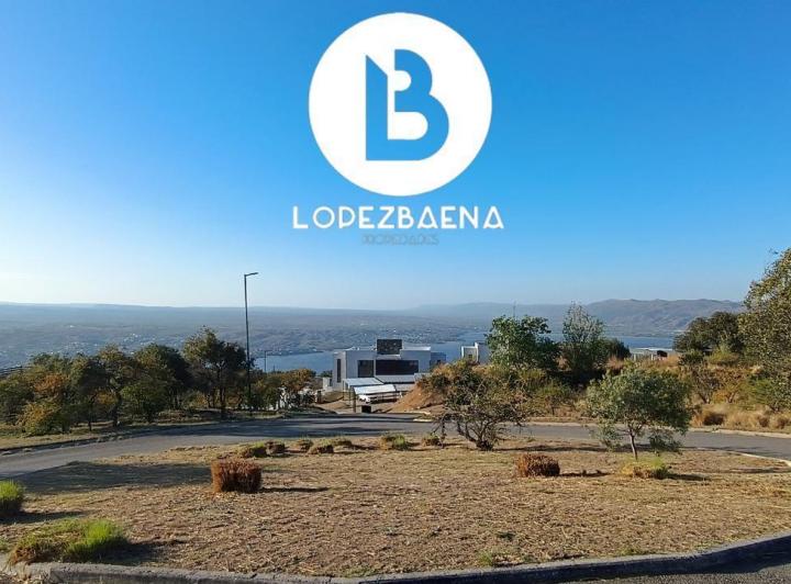 Terreno · 900m²