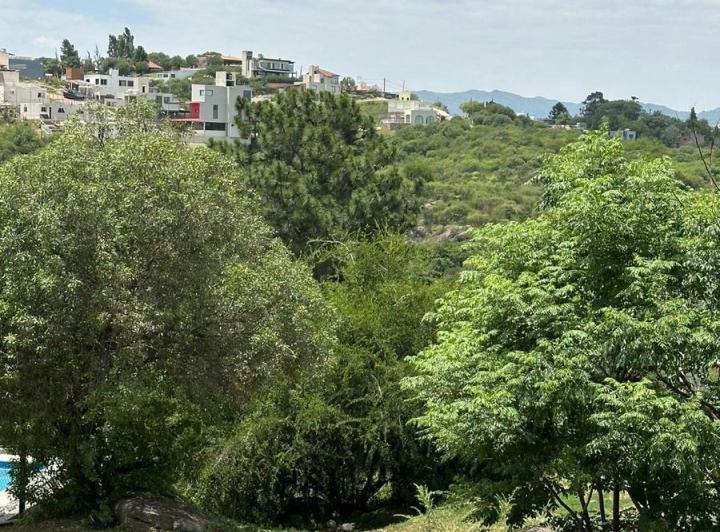 Terreno · 547m²