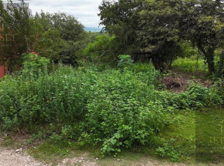 Terreno · 426m²
