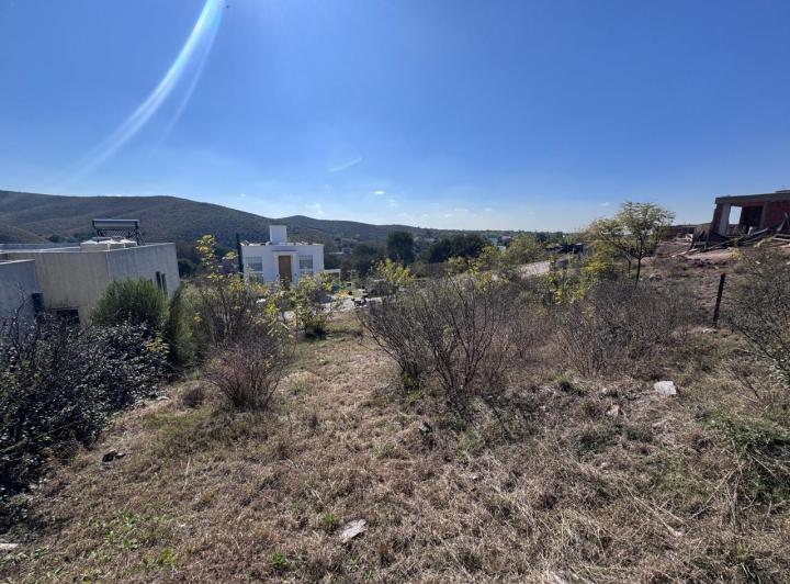 Terreno · 482m²