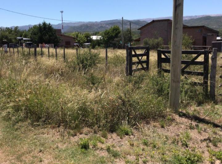 Terreno · 600m²