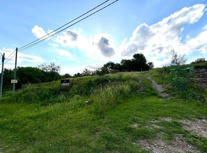 Terreno · 786m²