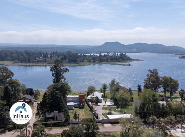 Terreno · 2400m²