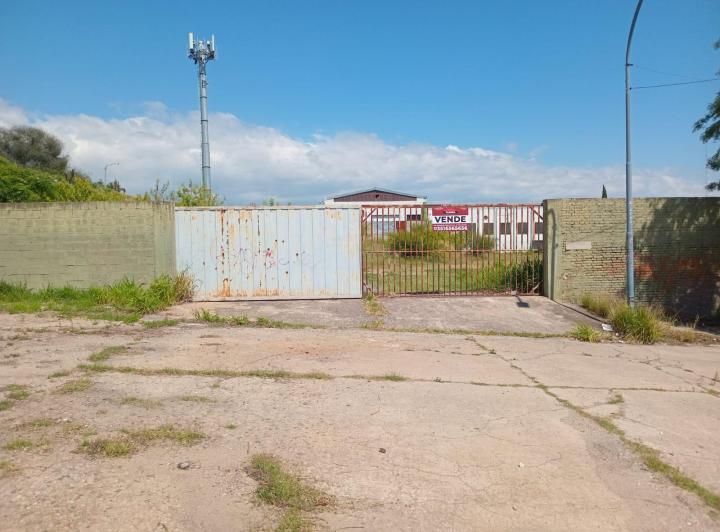 Terreno · 1827m²