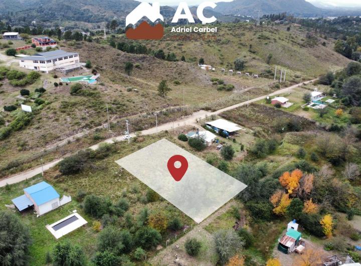 Terreno · 898m²