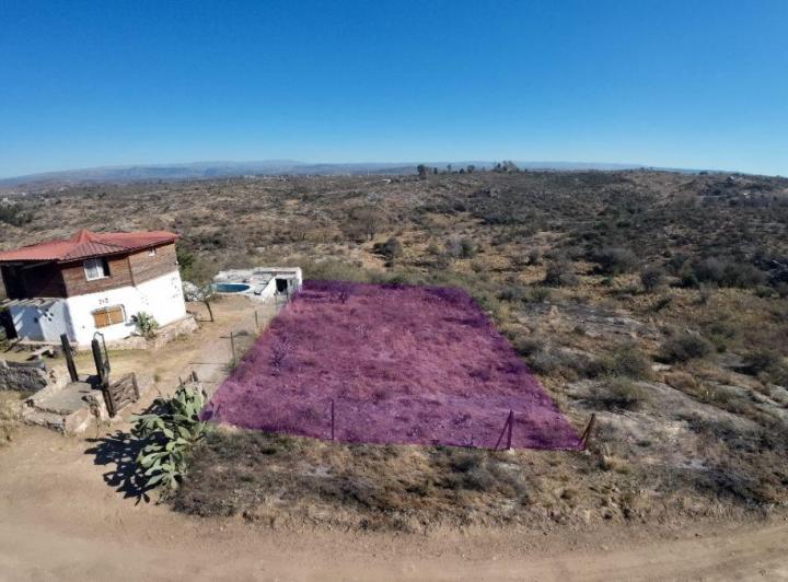 Terreno · 727m²