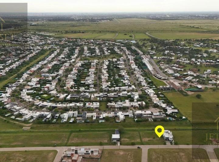 Terreno · 550m²