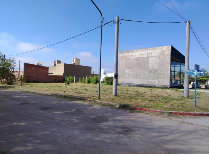 Terreno · 550m²