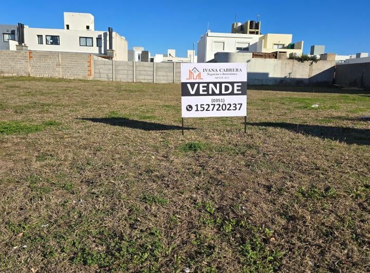 Terreno · 360m²