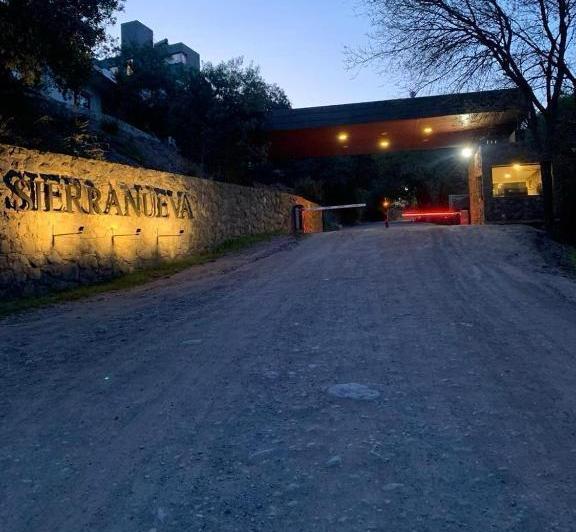 Terreno · 943m²