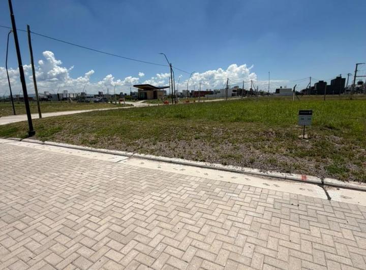 Terreno · 416m²