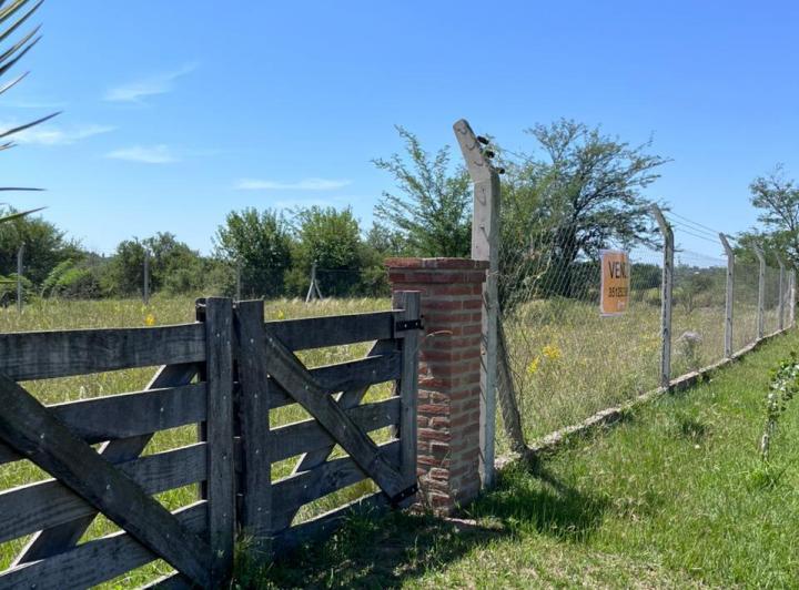 Terreno · 600m²