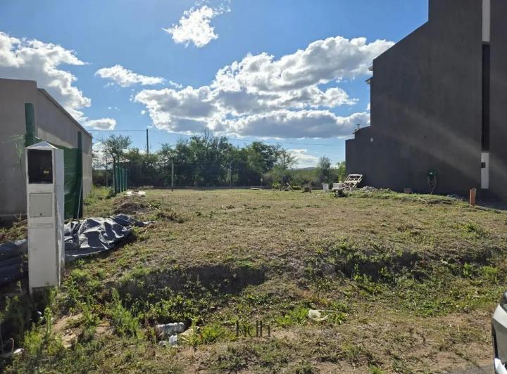 Terreno · 250m²