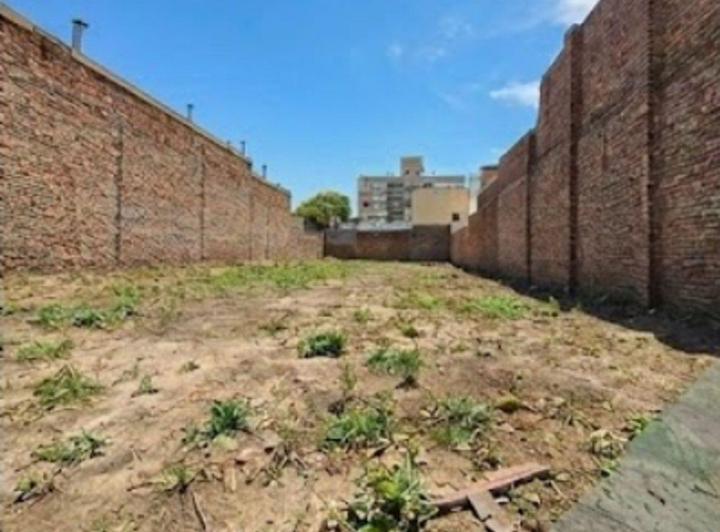 Terreno · 325m²