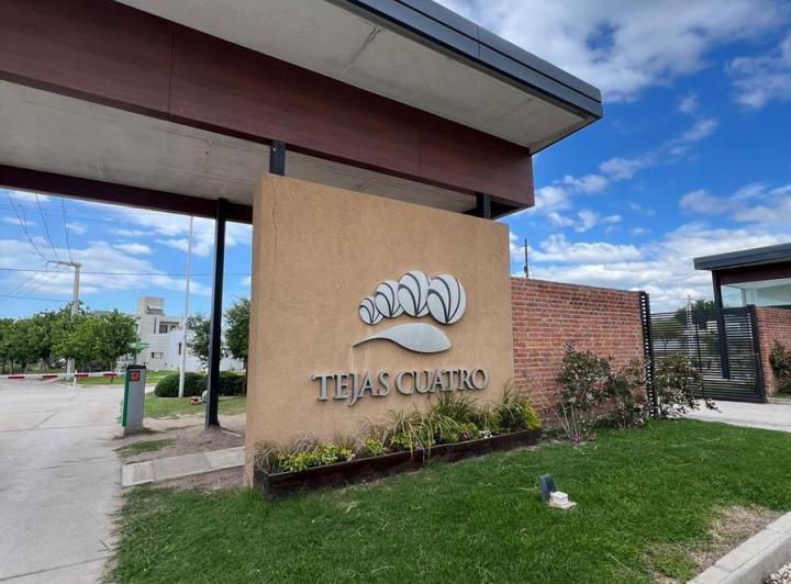 Terreno · 350m²