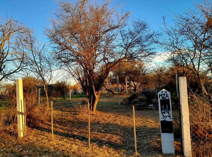 Terreno · 600m²
