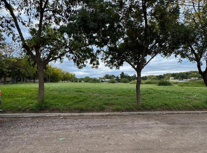 Terreno · 435m²