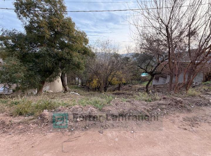 Terreno · 686m²