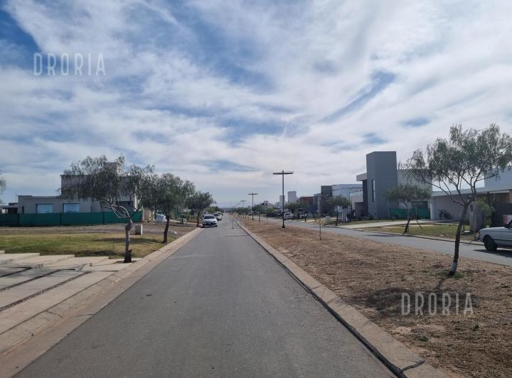 Terreno · 1500m²