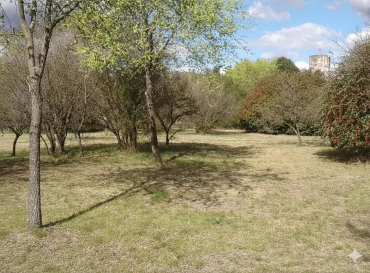 Terreno · 825m²