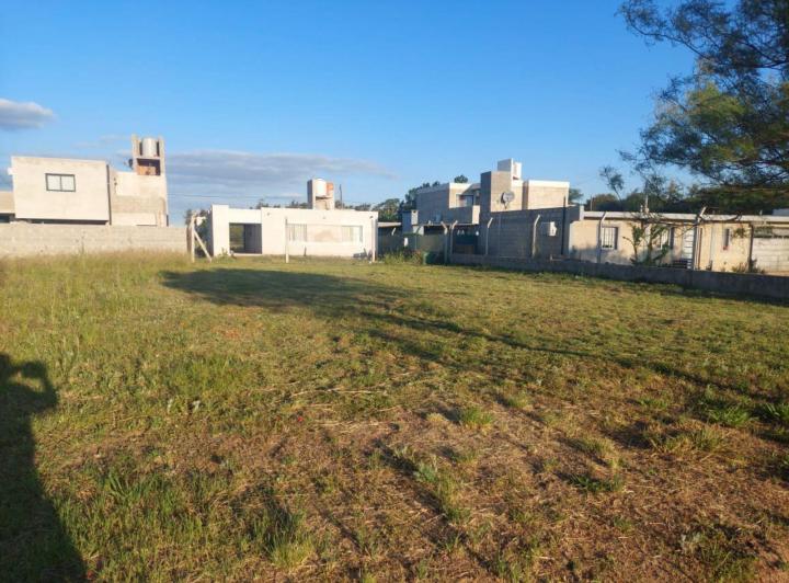 Terreno · 300m²
