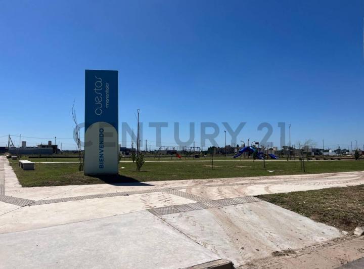 Terreno · 294m²