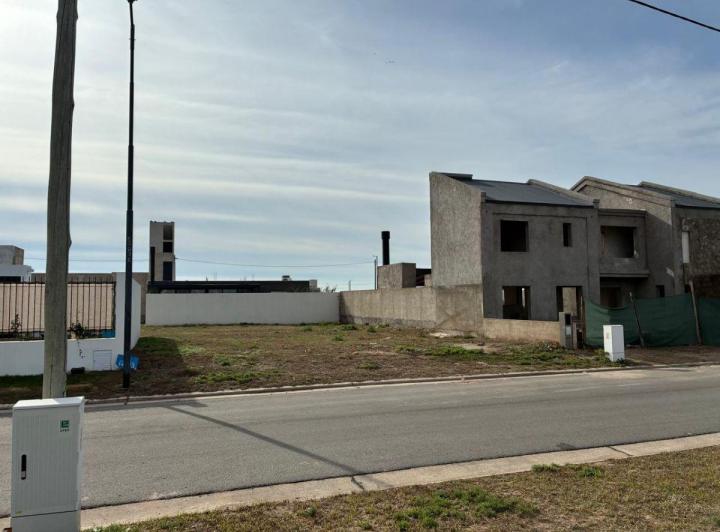 Terreno · 350m²