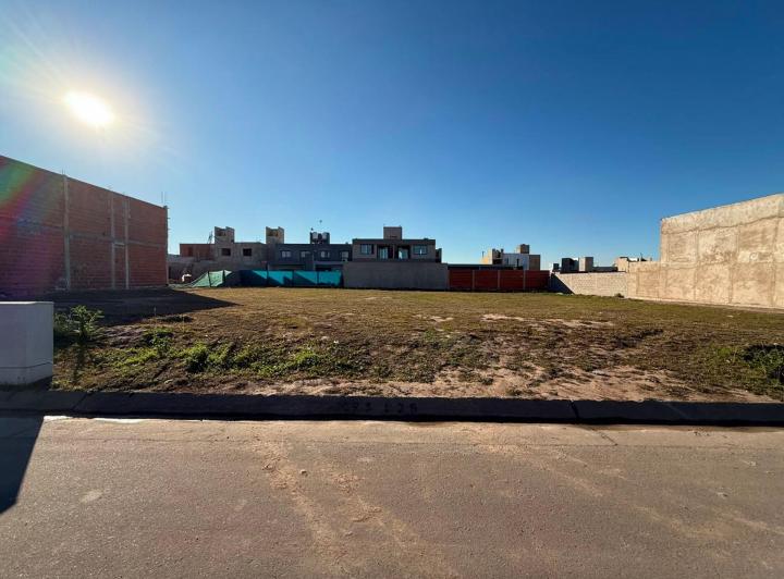 Terreno · 360m²