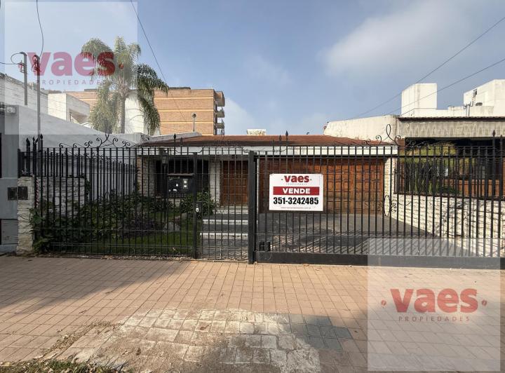 Terreno · 279m²