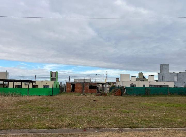 Terreno · 350m²