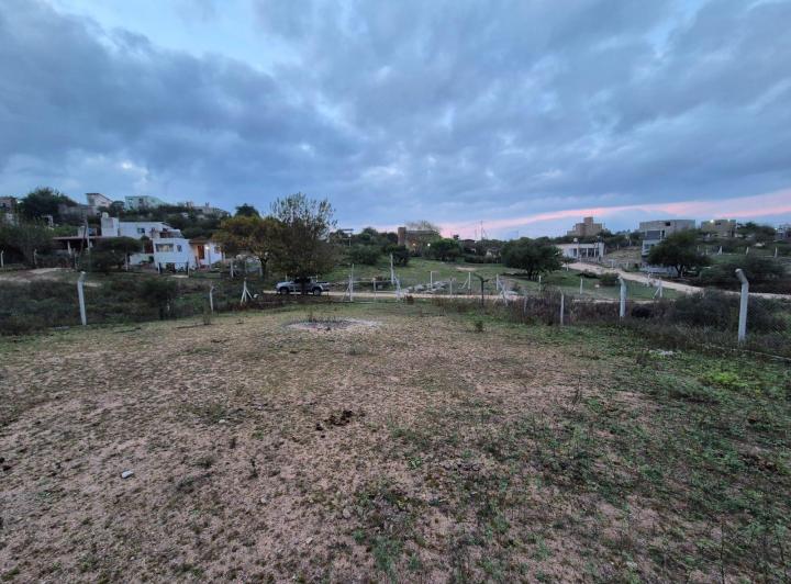 Terreno · 690m²