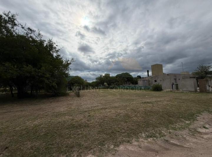 Terreno · 400m²
