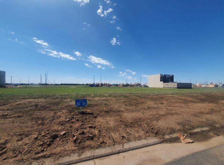 Terreno · 250m²