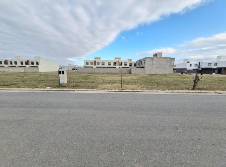 Terreno · 360m²