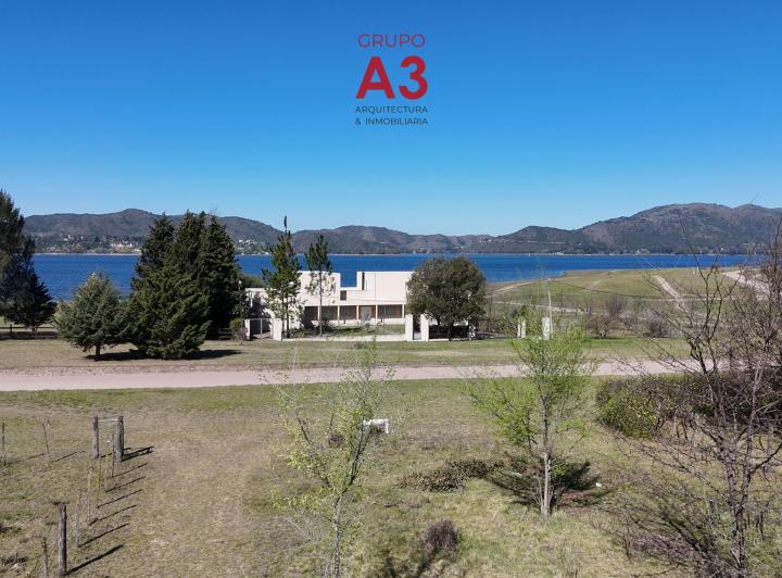 Terreno · 829m²